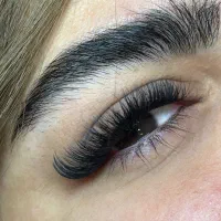 آموزش تخصصی اکستنشن مژه تخفیف ۲۰٪ ثبت‌نام