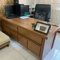 میز و صندلی اداری