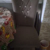 سلام من میخوام میز غذا خوری با صندلی بفروشم