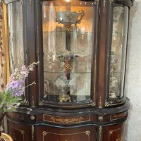 ویترین وکنسول