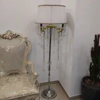 آباژور ایستاده و تعدادی دکوری|چراغ خواب و آباژور|فردیس, قریشی|دیوار