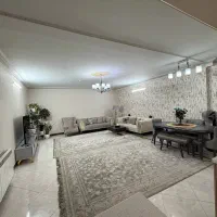 واحد ۷۵ متر خوش نقشه ، سالن مربع پر نور