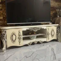 ساعت و ویترین|بوفه، ویترین، کنسول|برخوار, |دیوار