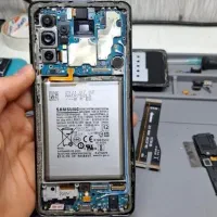 خریدارگوشیهای کارکرده و شکسته و برد سوخته