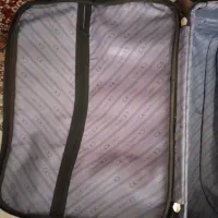 چمدان بزرگ وجادار داخلش کاملآ تمیز است|کیف، کفش، کمربند|پاکدشت, پاکدشت (مامازند)|دیوار