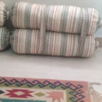 بالش سنتی چهارعدد هستش