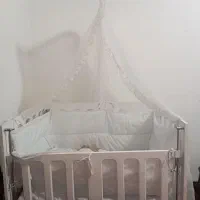 کنارتخت مادر
