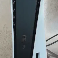 Ps5 بسیار نو و تمیز کاملا سالم و بدون مشکل
