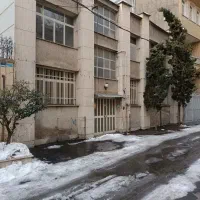 100متر-قدرالسهم-کلنگی-در-3-طبقه-فردوس-شرق-وفاآذر