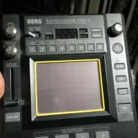 سینت سایزر وسمپلر میدی کنترلر کرگ