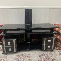میز تلویزیون شیشه ای