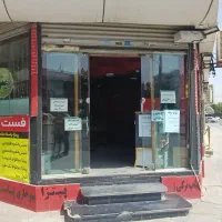 85 متر تجاری دائم / سینما سیمرغ / بالکن و تراس|اجارهٔ مغازه و غرفه|مشهد, شهرک رازی (شهرک غرب)|دیوار