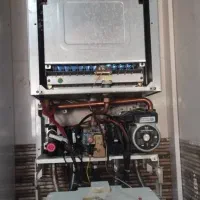 نصب،عیب یابی و تعمیر انواع پکیج،اسپیلت و آبگرمکن