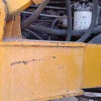 بیل بکهو 130 مدل 86 بسیار تمیز
