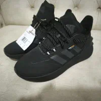 کتونی آدیداس سایز ۴۲