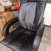 صندلی مدیریتی چرم نو