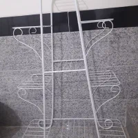 استند گلدان در حدنو