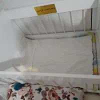تخت  گهواره ای نوزاد|تخت و صندلی بچه|مشهد, مصلی (کارمندان اول)|دیوار