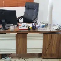 میز و صندلی اداری