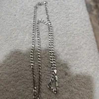 گردنبند کارتیر تازه یک ماهه خریدمش