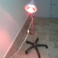 لامپ مادوم قرمز