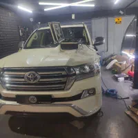 ترمیم شیشه و نصب شیشه اتومبیل|خدمات موتور و ماشین|تهران, علم و صنعت|دیوار