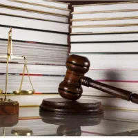 وکیل پایه یک دادگستری خانم در خراسان شمالی و مشهد