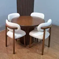 میز نهارخوری