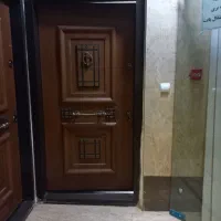 اجاره واحد اداری ۹۰ متری طبقه دوم سجاد جنوبی