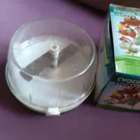 خرد کن دستی|خردکن، آسیاب، غذاساز|شیراز, فرهنگ شهر|دیوار