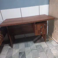 میز و صندلی