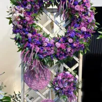 تاج گل ترحیم و تبریک|گل و گیاه طبیعی|اصفهان, تخت فولاد|دیوار