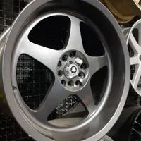 رینگ EVO 18|قطعات یدکی و لوازم جانبی|تهران, زاهد گیلانی|دیوار