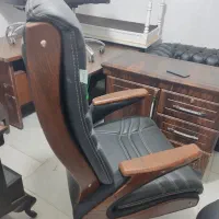 صندلی اداری استفاده نشده