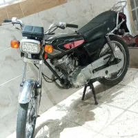 موتورسیکلت هندا125مدارک دار پلاک ملی سند بنام