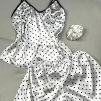 ست تاپ شلوارک ساتن ست لباس خواب زنانه|لباس|نسیم‌شهر, |دیوار