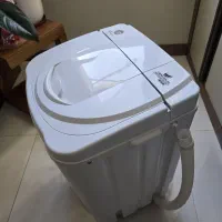 لباسشویی فریدولین (نمایشگاهی)