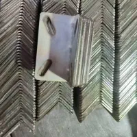 استخدام حسابدار وکارگر ساده