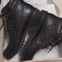 پوتین نیم بوت شاهین|کیف، کفش، کمربند|رشت, کوی غلام نیا|دیوار