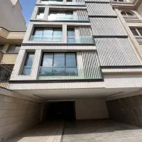 آپارتمان ۳ خواب بدون مالک / پارکینگ اختصاصی