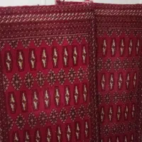 دوتا پشتی دست بافت روکشو پارچه خوبی کمی کارکرده