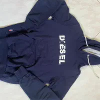 هودی وشلوار کتان|لباس|رشت, معلم|دیوار