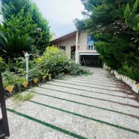 ویلا باغ سرسبز ومشجر /سنددار/شهرک با اصالت