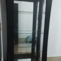 بوفه ویترین نو بدون خط و خش کاملا سالم دو درب
