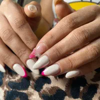 کاشت ناخن|خدمات آرایشگری و زیبایی|محمدیه-قزوین, |دیوار