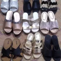 کفش و صندل ساده و شاین داربا قیمتهای بسیار مناسب|کیف، کفش، کمربند|تهران, امانیه|دیوار