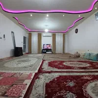 آپارتمان طبقه اول ۱۳۰متری/پارکینگ اختصاصی/تک واحده