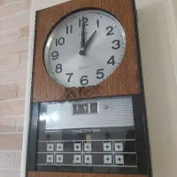 ساعت دیواری انتیک قدیمی