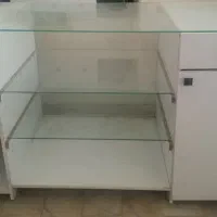 ویترین مغازه