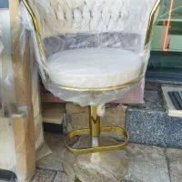 صندلی جک دار مناسب جزیره و مناسب پشت میز محل کار